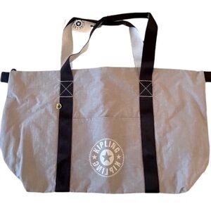 NWT Kipling XL luggage “art M lite” tote bag